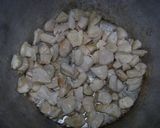 Foto del paso 3 de la receta: Ravioles de ricota en salsa pollo y tomate