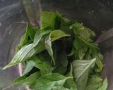 Foto langkah ke 2 dari resep Jus timun kemangi.