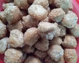 Foto langkah ke 1 dari resep Tumis Bakso Kecap.