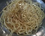 टिक्की चाट इन नूडल्स दोना रेसिपी चरण 4 फोटो