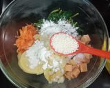 Foto langkah ke 3 dari resep Omelet Sayur.