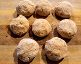 Foto del paso 3 de la receta: Bombitas de atún y queso crema