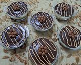 A picture of step 6 of Cake Cups with Muhallabia and Chocolate.