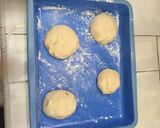 Foto langkah ke 5 dari resep Homemade Pizza.