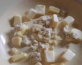 Foto del paso 3 de la receta: Ñoquis con manteca y queso (para los niños que no querian salsa)