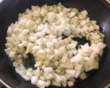 Foto del paso 2 de la receta: Hígado de ternera encebollado