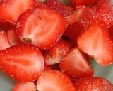 Foto langkah ke 1 dari resep Ice Cream Strawberry (2 bahan).