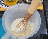 Foto langkah ke 2 dari resep Vla Kue Soes coklat.