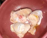 Foto langkah ke 1 dari resep Ayam Suwir Pedas Kemangi.