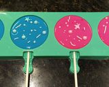 Foto del paso 2 de la receta: Paletas de caramelo 🍭