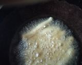 A picture of step 4 of Potato samolina fingers.