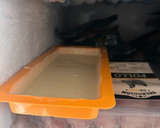 Foto del paso 3 de la receta: Turrón de tarta de queso con galletas dinosaurio
