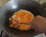 Foto langkah ke 2 dari resep Seblak makroni kerupuk+toge.
