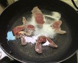 รูปขั้นตอนการทำที่ 4 ของ ราเม็งน้ำเต้าหู้หมูหมักงา