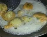 A picture of step 8 of Batata vada.