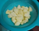 Foto del paso 1 de la receta: Buñuelos de merluza, pota y palitos de cangrejo