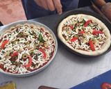 صورة لخطوة 14 من وصفة بيتزا مرجريتا مع خضار ❤🍕