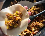 Foto del paso 5 de la receta: Empanadas criollas de carne