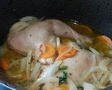 Foto del paso 4 de la receta: Pernil de pollo al vino