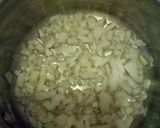 Tárkonyos, házi füstölt kolbászos krumplileves tejföllel recept fázis 1 fotója