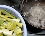 Hình bước làm 1 của món Canh cải thìa nấu thịt xay
