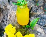 A picture of step 2 of Lemon turmeric detox juice !!!.
