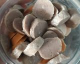Foto langkah ke 1 dari resep Nasi gila (sosis, bakso, telur).