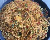 A picture of step 2 of Spagetti jollof🍝🍜.
