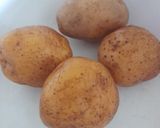 Foto langkah ke 1 dari resep Potato Wedges.