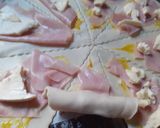 Foto del paso 2 de la receta: Medialunas rellenas de Jamón y Queso
