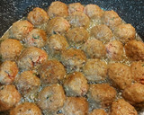 Foto del paso 3 de la receta: Albóndigas en salsa con patatas