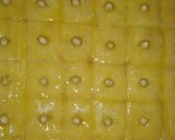 صورة لخطوة 2 من وصفة بقلاوة ملكية سهلة وسريعة التحضير بذوق ماشاء الله 😋😋😋