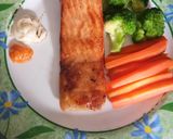 Foto langkah ke 4 dari resep Grilled Salmon Steak.