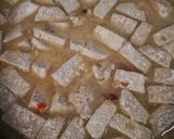 Foto langkah ke 4 dari resep Jangan Lombok Tempe Bosok.