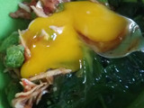 Omelet daun ginseng sambal pete teri medan