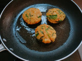 બ્રાહ્મી ટિક્કી. (Brahmi Leaves Tikki Recipe in Gujarati)