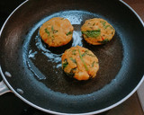 બ્રાહ્મી ટિક્કી. (Brahmi Leaves Tikki Recipe in Gujarati) રેસીપી સ્ટેપ2ફોટો