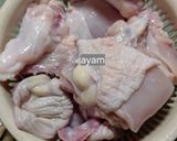 Gambar langkah 1 resipi Ayam Masak Bali.