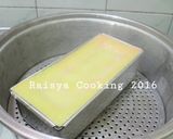 Foto langkah ke 5 dari resep Kue Lapis Kukus.