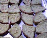 Foto langkah ke 5 dari resep Bagelen Roti Tawar.