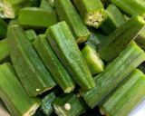 A picture of step 1 of Vindi Aloo fry (Okra Potato fry).
