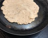 A picture of step 4 of Biscuit paratha.