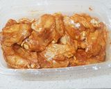 A picture of step 2 of Chicken wings roast.