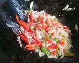 Foto langkah ke 3 dari resep Oseng Kikil.