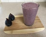 A picture of step 3 of Fig Smoothie.