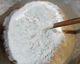Foto del paso 5 de la receta: Torta Invertida de Manzana Húmeda