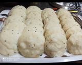 सूजी की इडली (Suji ki idli recipe in Hindi) रेसिपी चरण 4 फोटो