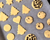 Foto del paso 7 de la receta: Galletas navideñas 🎄🍪❤️