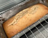 Foto del paso 5 de la receta: Budín de vainilla fácil, con glaseado real de limón