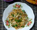 Foto langkah ke 6 dari resep Tumis spaghetti.